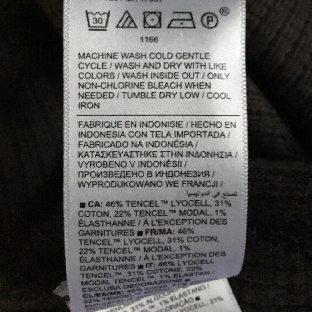 ATHLETA - Picture 9 of 15
